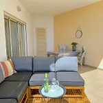 Apartamento Homes Ocean View With Huge Sunny Terrace, 2 Swimming Pools & Tennis Court Albufeira