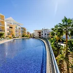 Homes Ocean View With Huge Sunny Terrace, 2 Swimming Pools & Tennis Court 阿尔布费拉