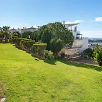 Homes Ocean View With Huge Sunny Terrace, 2 Swimming Pools & Tennis Court 公寓