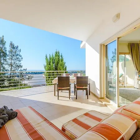 Homes Ocean View With Huge Sunny Terrace, 2 Swimming Pools & Tennis Court Appartement