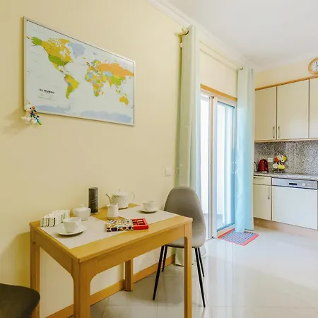 Homes Ocean View With Huge Sunny Terrace, 2 Swimming Pools & Tennis Court * Albufeira