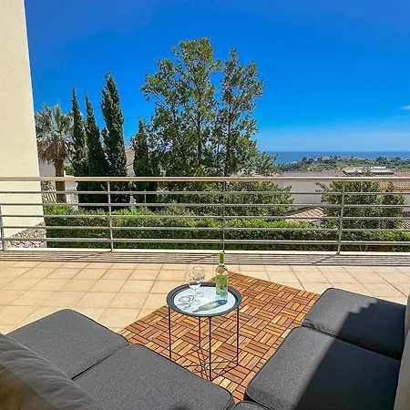 Homes Ocean View With Huge Sunny Terrace, 2 Swimming Pools & Tennis Court Appartement *
