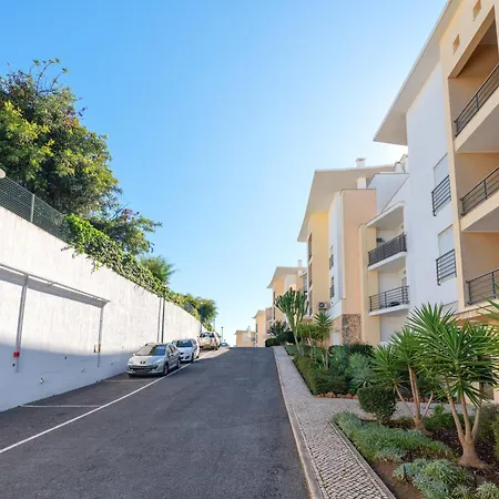 Homes Ocean View With Huge Sunny Terrace, 2 Swimming Pools & Tennis Court Appartement *